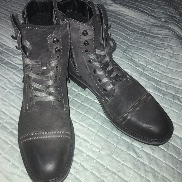 United by Kenneth Cole Captain Boot (used) 9M main image 9